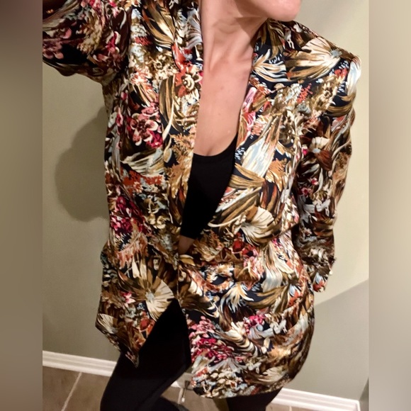 Zara 3/4 sleeved floral blazer - Picture 11 of 14
